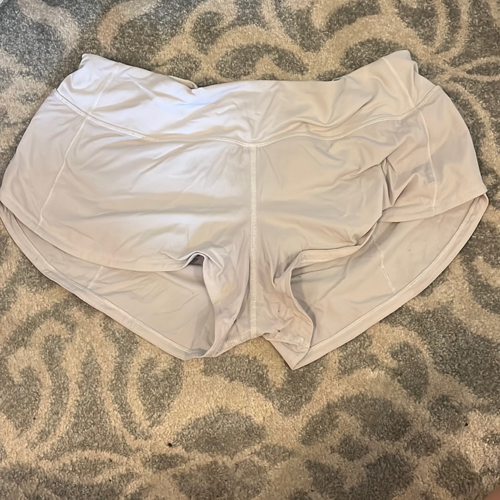 Lululemon Speed Up Shorts Size 8 White